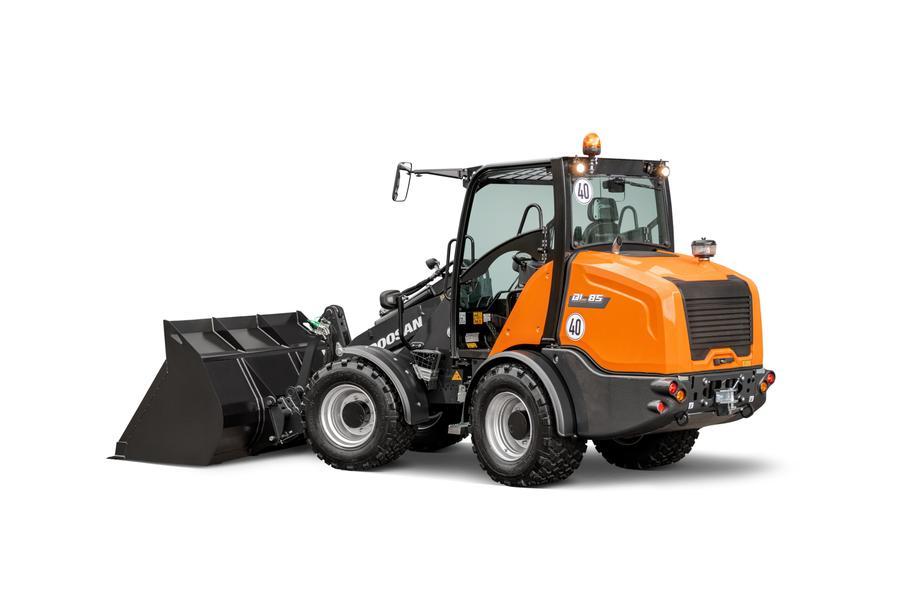 Compact Loaders, Compact Track Loaders, Produit/Product 58 image 1.